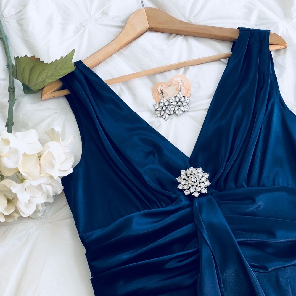 Deep Blue Cocktail Dress with Rhinestone Brochette